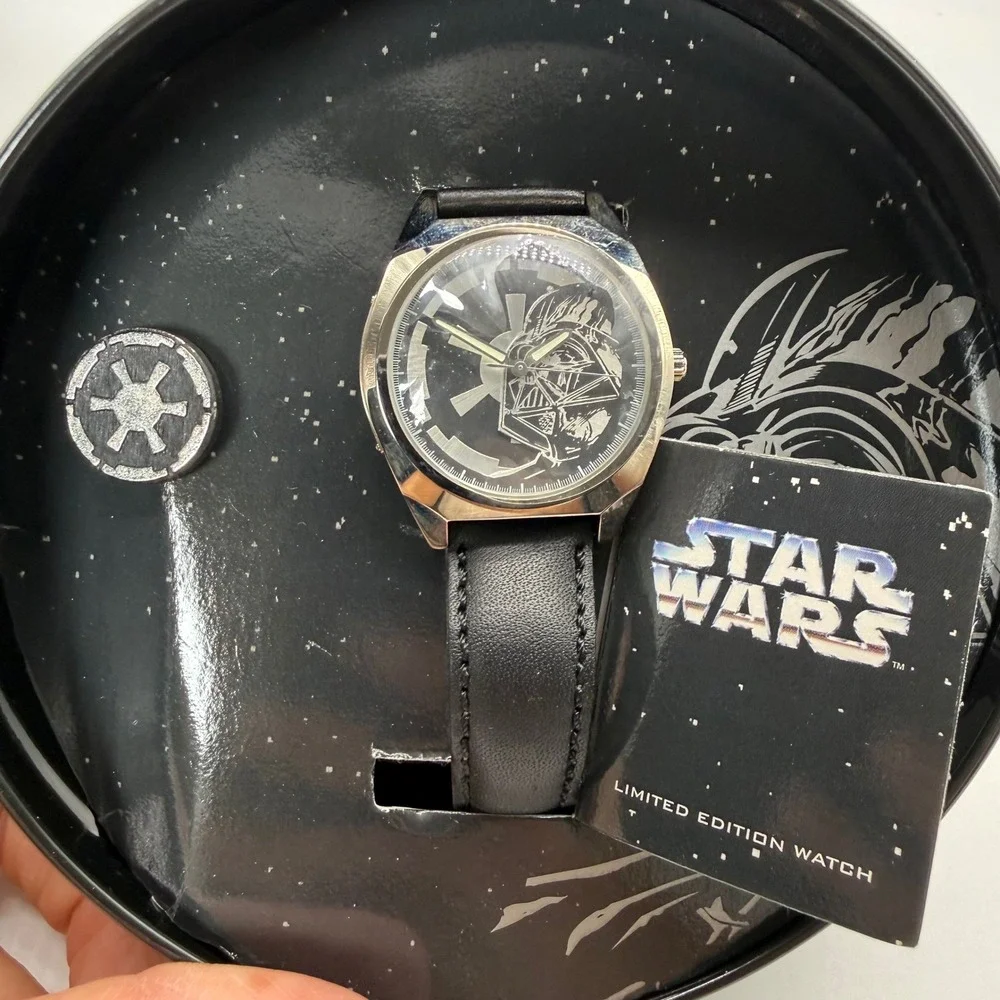 Fossil Watch Men OS Black Star Wars Darth Vader LI-1604 Limited Edition 1997
